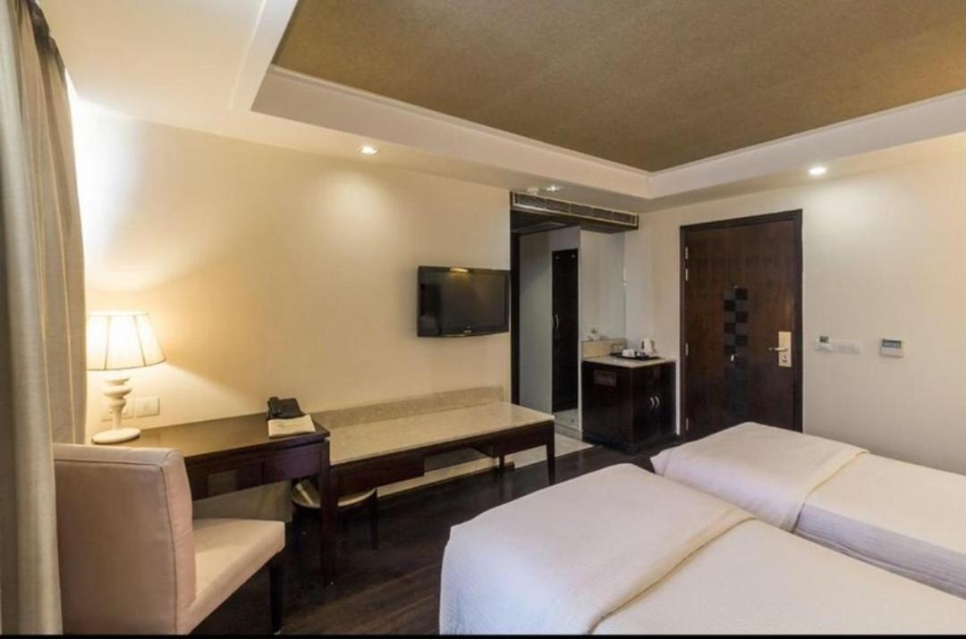 Madhuban Hotel , Nueva Delhi Exterior foto